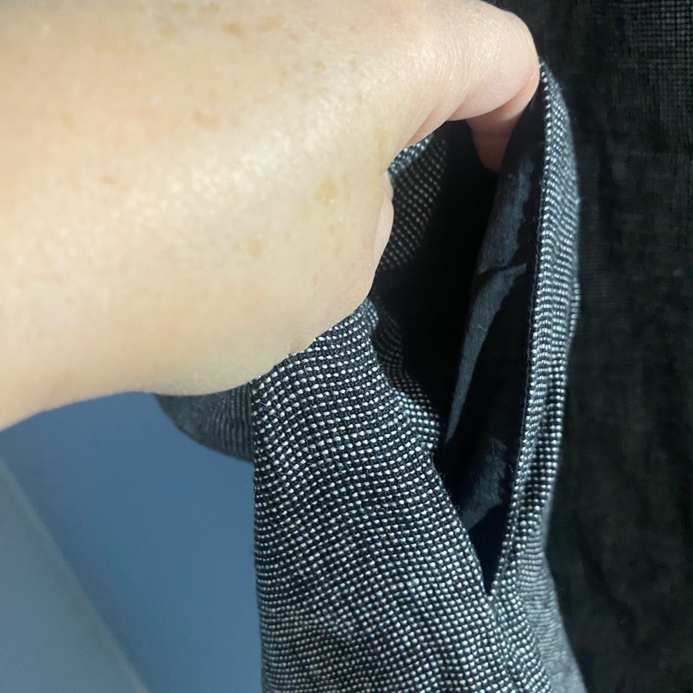 Dress - Picture 6 of 7